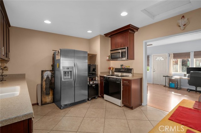Detail Gallery Image 26 of 33 For 9161 Priscilla St, Downey,  CA 90242 - 2 Beds | 1 Baths