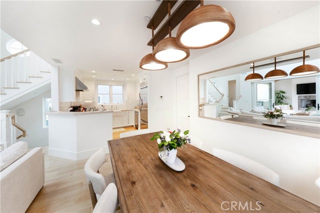 Detail Gallery Image 10 of 22 For 519 .5 Larkspur Ave, Corona Del Mar,  CA 92625 - 2 Beds | 2/1 Baths