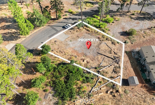 13887 Carver Drive, Magalia CA: https://media.crmls.org/medias/fba945d7-5306-424c-aa37-7b19d44d24d6.jpg