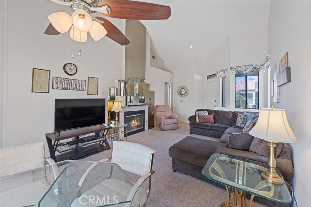 41915 Preston Trail, Palm Desert CA: https://media.crmls.org/medias/fba950e1-7464-425a-a0b2-f7ebd9d8d92b.jpg