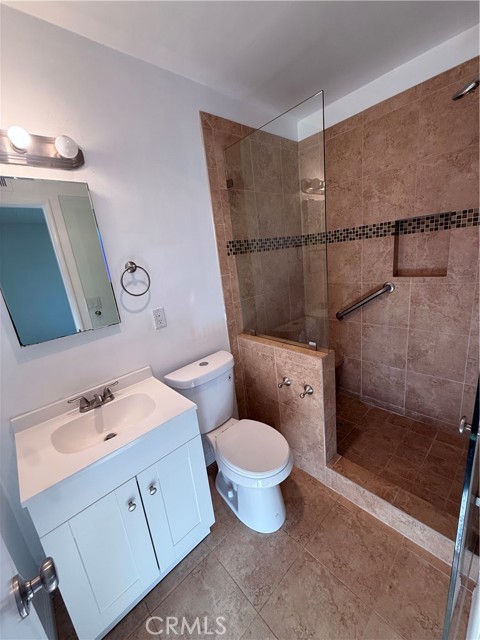 Detail Gallery Image 18 of 31 For 8439 Venus Dr, Buena Park,  CA 90620 - 5 Beds | 3 Baths