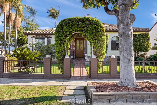 Image 2 of 51 For 4032 Elsa Street