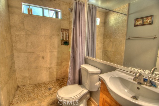 Detail Gallery Image 6 of 16 For 23277 Mulholland Hwy #5,  Calabasas,  CA 91302 - 3 Beds | 2 Baths
