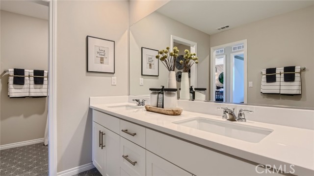 30282 Waterline Drive, Menifee CA: https://media.crmls.org/medias/fbab577e-d8d9-45a2-98ca-59e1b240fc23.jpg