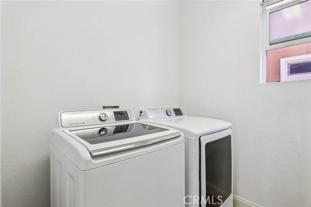 Detail Gallery Image 32 of 39 For 31675 Brisa Ct, Murrieta,  CA 92563 - 5 Beds | 3 Baths