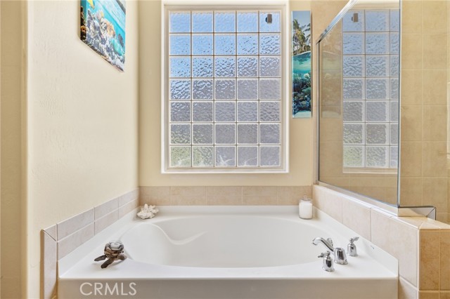 Detail Gallery Image 25 of 44 For 308 Riesling Vines St, Bakersfield,  CA 93314 - 3 Beds | 2 Baths