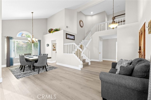 Detail Gallery Image 11 of 75 For 2488 W Summerset Dr, Rialto,  CA 92377 - 4 Beds | 3 Baths