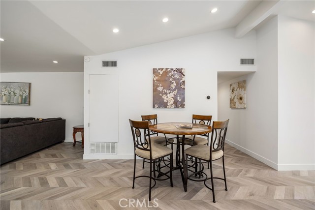 Detail Gallery Image 19 of 51 For 2303 N Magnolia, Palm Springs,  CA 92262 - 4 Beds | 2 Baths