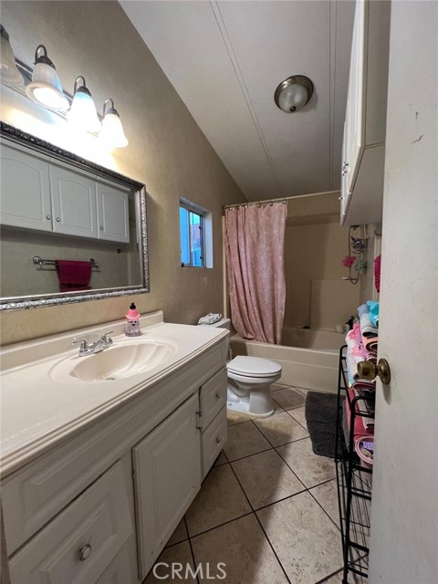 Detail Gallery Image 18 of 22 For 518 S Sullivan St #80,  Santa Ana,  CA 92704 - 3 Beds | 2 Baths