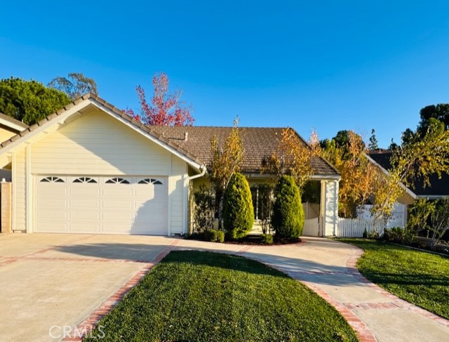 25542 Orchard Rim Ln, Lake Forest, CA 92630