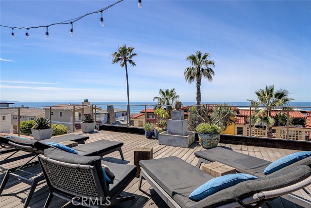 3205 Bayview Drive, Manhattan Beach, California 90266, 5 Bedrooms Bedrooms, ,5 BathroomsBathrooms,Residential,For Sale,Bayview,SB26067701