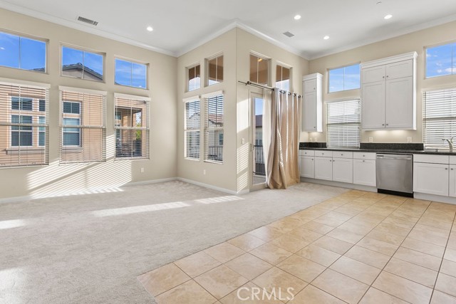 Detail Gallery Image 4 of 18 For 251 Mayfair, Irvine,  CA 92620 - 3 Beds | 2 Baths