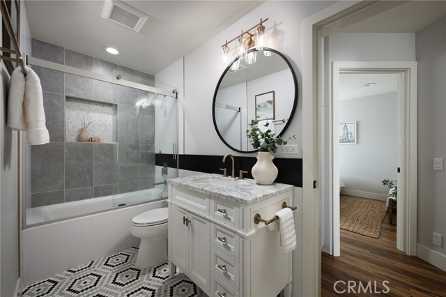 Detail Gallery Image 13 of 21 For 390 Deerfield, Irvine,  CA 92606 - 2 Beds | 1/1 Baths