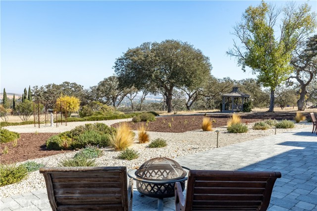 Detail Gallery Image 65 of 75 For 1630 Cumbre Rd, Paso Robles,  CA 93446 - 3 Beds | 4/1 Baths