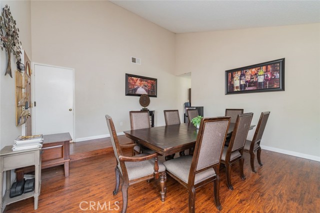 Detail Gallery Image 22 of 28 For 1424 Norfolk St, Corona,  CA 92878 - 4 Beds | 2 Baths
