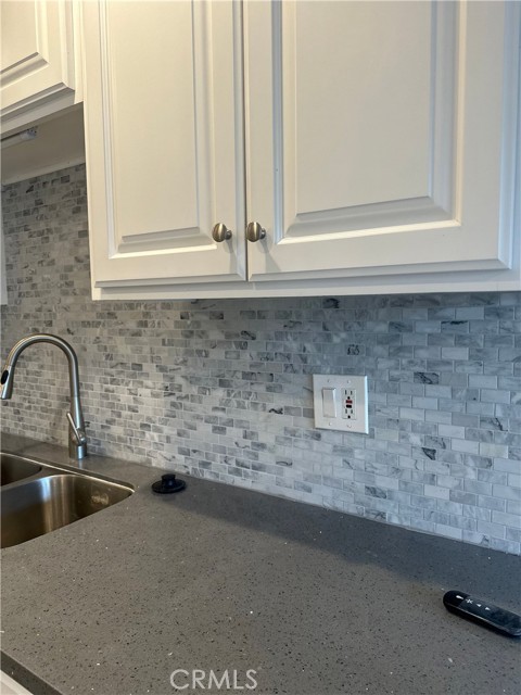 Detail Gallery Image 6 of 22 For 4533 Colbath Avenue #20,  Sherman Oaks,  CA 91423 - 1 Beds | 1 Baths