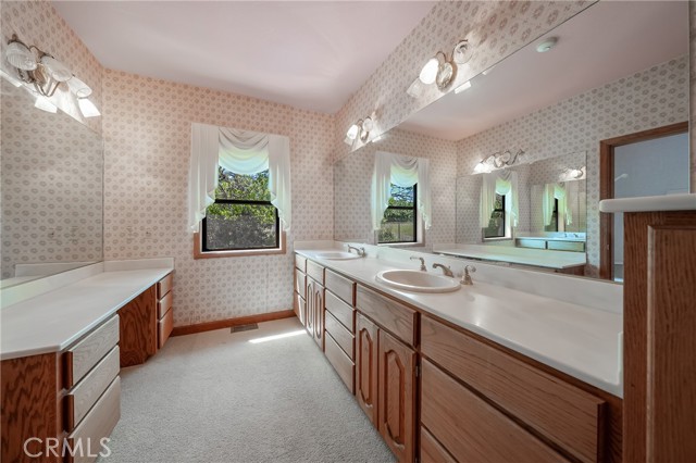 6535 Highland Springs Road, Lakeport CA: https://media.crmls.org/medias/fbb065d2-a78c-4e4b-a7cf-7abfad468e90.jpg