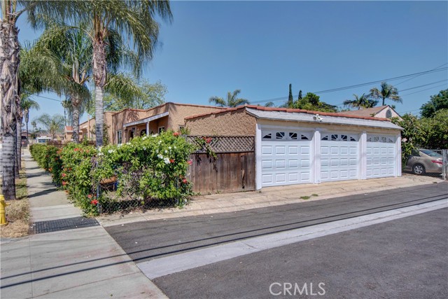 Detail Gallery Image 3 of 25 For 1004 E Erna, La Habra,  CA 90631 - – Beds | – Baths