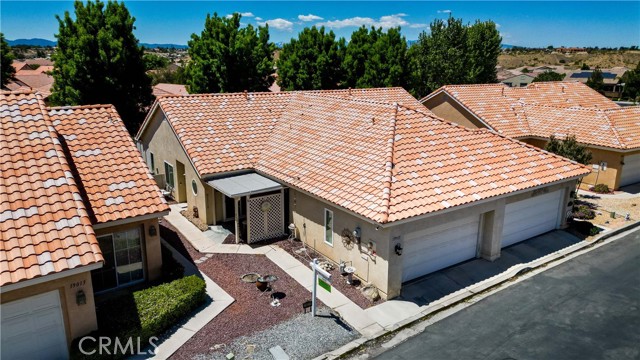 Detail Gallery Image 2 of 9 For 19011 Primrose Ln, Apple Valley,  CA 92308 - 2 Beds | 2 Baths