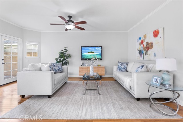 338 Laurel Avenue, Arcadia CA: https://media.crmls.org/medias/fbb1dd3c-02e6-4a98-aa7b-6616f71eeb80.jpg