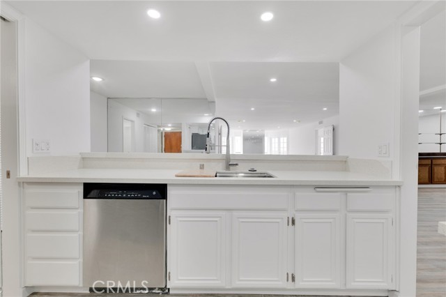 1815 Butler Avenue, Los Angeles CA: https://media.crmls.org/medias/fbb1f1b0-88b4-4911-9973-aad1064b5d37.jpg