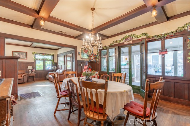 7914 Magnolia Avenue, Riverside CA: https://media.crmls.org/medias/fbb29ace-2e22-4533-a6a9-9b20e19a174f.jpg