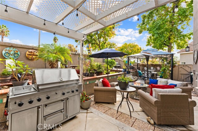 Detail Gallery Image 3 of 44 For 24 Morning Glory, Rancho Santa Margarita,  CA 92688 - 2 Beds | 1/1 Baths