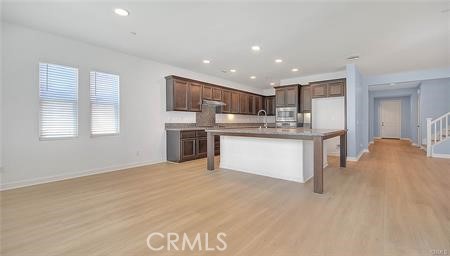 2748 Devonshire Lane, Ontario CA: https://media.crmls.org/medias/fbb4793f-bda5-4bbf-b256-b1d655fe2dd5.jpg