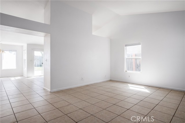 Detail Gallery Image 16 of 28 For 2658 N Drake, Merced,  CA 95348 - 4 Beds | 2 Baths