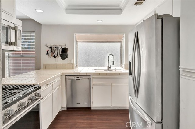 Detail Gallery Image 6 of 33 For 45320 Esmerado Ct, Temecula,  CA 92592 - 3 Beds | 2/1 Baths