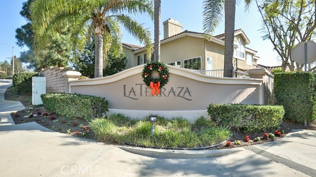 Detail Gallery Image 3 of 43 For 23995 Nicole Way, Yorba Linda,  CA 92887 - 4 Beds | 2/1 Baths