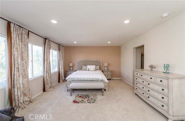 Detail Gallery Image 21 of 34 For 1570 Sapphire Ln, Diamond Bar,  CA 91765 - 5 Beds | 4/1 Baths