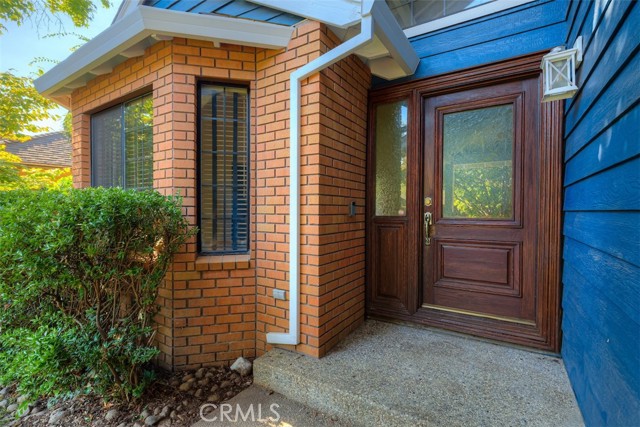 1022 Sir William Court, Chico CA: https://media.crmls.org/medias/fbb79191-2ca9-4459-aa04-aff443eecb5a.jpg