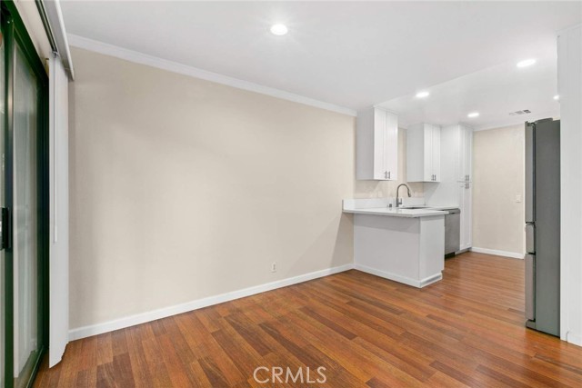 Detail Gallery Image 9 of 26 For 5291 Colodny Dr #10,  Agoura Hills,  CA 91301 - 2 Beds | 2/1 Baths