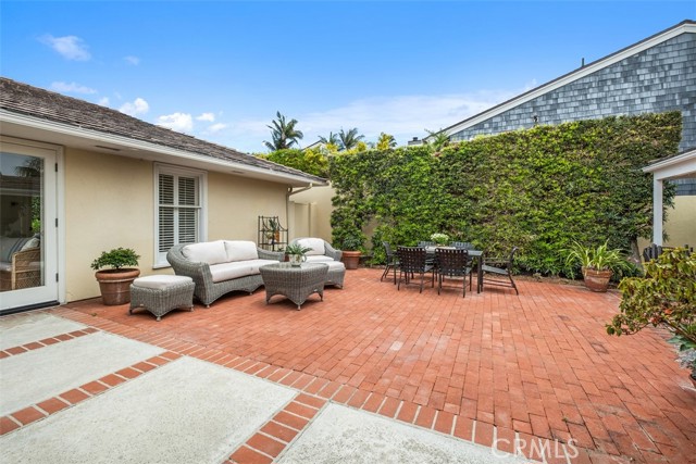 Detail Gallery Image 16 of 49 For 27 S La Senda Dr, Laguna Beach,  CA 92651 - 4 Beds | 3 Baths