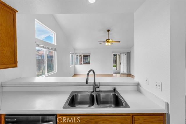 Detail Gallery Image 13 of 55 For 1986 Woodhaven, Merced,  CA 95340 - 3 Beds | 2 Baths