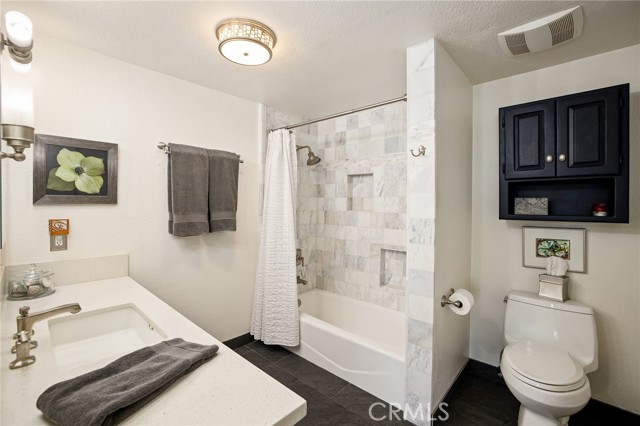 1921 Carnegie Lane, Redondo Beach, California 90278, 2 Bedrooms Bedrooms, ,2 BathroomsBathrooms,Residential,Sold,Carnegie,SB21208044