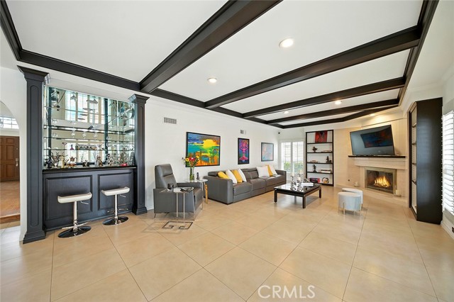 18200 Sandringham Court, Porter Ranch CA: https://media.crmls.org/medias/fbba1804-83b2-4306-887a-5e9b44eb3138.jpg
