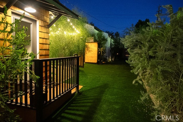 1217 Avenue 56, Highland Park CA: https://media.crmls.org/medias/fbba6da5-9a20-41cd-bebe-5ff7c657eeaf.jpg
