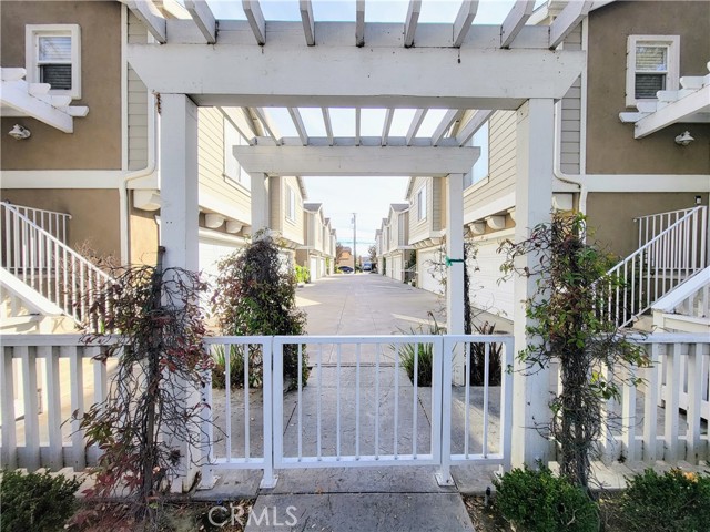 Image 3 for 4058 Green Ave, Long Beach, CA 90720