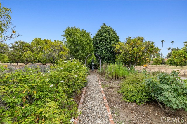 Image 13 of 15 For 5729 Grandview Avenue