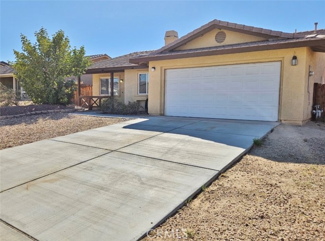 Detail Gallery Image 2 of 40 For 5170 Split Rock Ave, Twentynine Palms,  CA 92277 - 3 Beds | 2 Baths