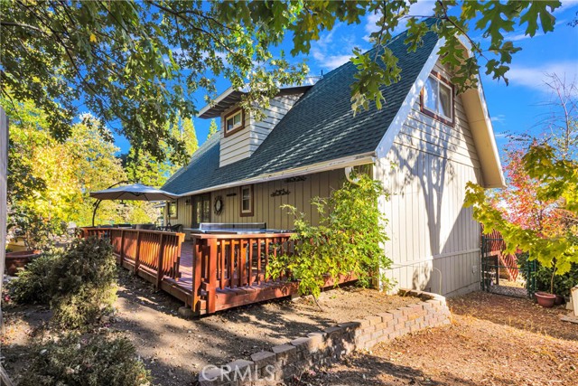 Detail Gallery Image 38 of 41 For 27919 St Bernard Ln, Lake Arrowhead,  CA 92352 - 4 Beds | 2 Baths