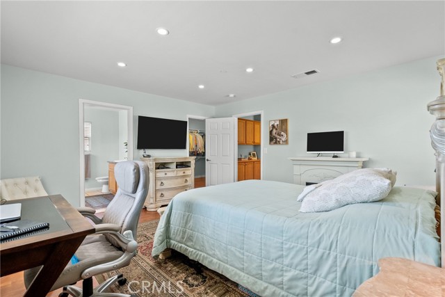 Detail Gallery Image 30 of 48 For 15721 Cobalt St #118,  Sylmar,  CA 91342 - 3 Beds | 3 Baths