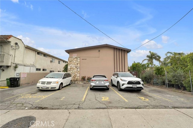 16020 Vanowen Street, Van Nuys CA: https://media.crmls.org/medias/fbbc9d2e-02ca-43f0-828b-68df23f6c897.jpg