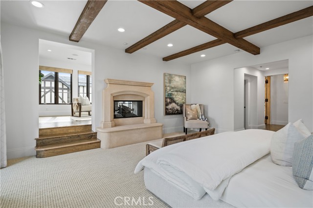 Detail Gallery Image 30 of 66 For 110 via Trieste, Newport Beach,  CA 92663 - 5 Beds | 5/1 Baths