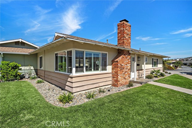 Detail Gallery Image 3 of 48 For 213 Monte Vista, San Clemente,  CA 92672 - 2 Beds | 2 Baths