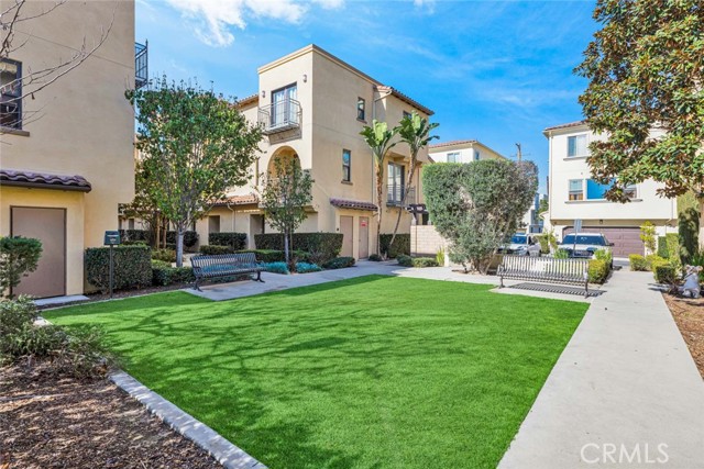 Detail Gallery Image 20 of 21 For 813 S Anaheim Bld #101,  Anaheim,  CA 92805 - 3 Beds | 2/1 Baths