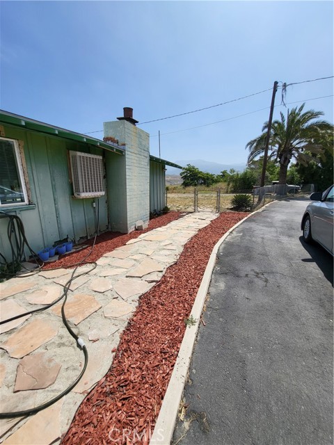 Detail Gallery Image 18 of 27 For 43498 Cedar Ave, Hemet,  CA 92544 - 2 Beds | 2 Baths