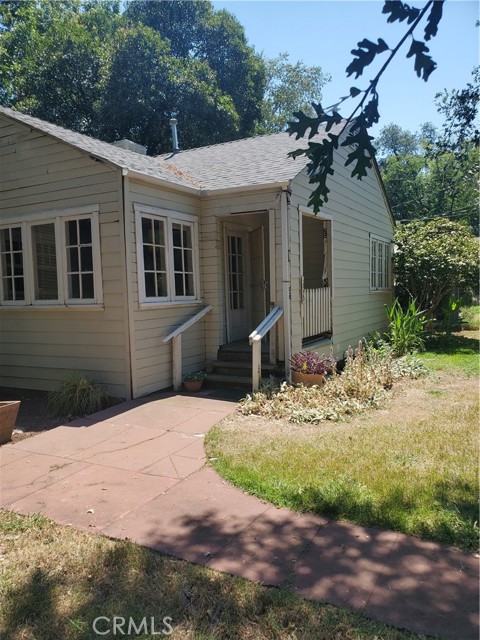 125 W 18th Street, Chico, California 95928, ,Residential Income,For Sale,125 W 18th Street,CRSN24095946